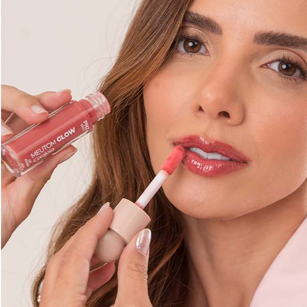 Combo Corajosa - Body Splash Corajosa - Vaniila Flower + Meutom Glow Corajosa - Gloss Labial