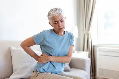Como tratar osteoporose: os perigos da osteoporose para mulheres